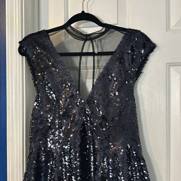 NWOT Women’s Free People Dance Till Dawn Black Sequin Fit & Flare Mini Dress - Picture 3 of 11